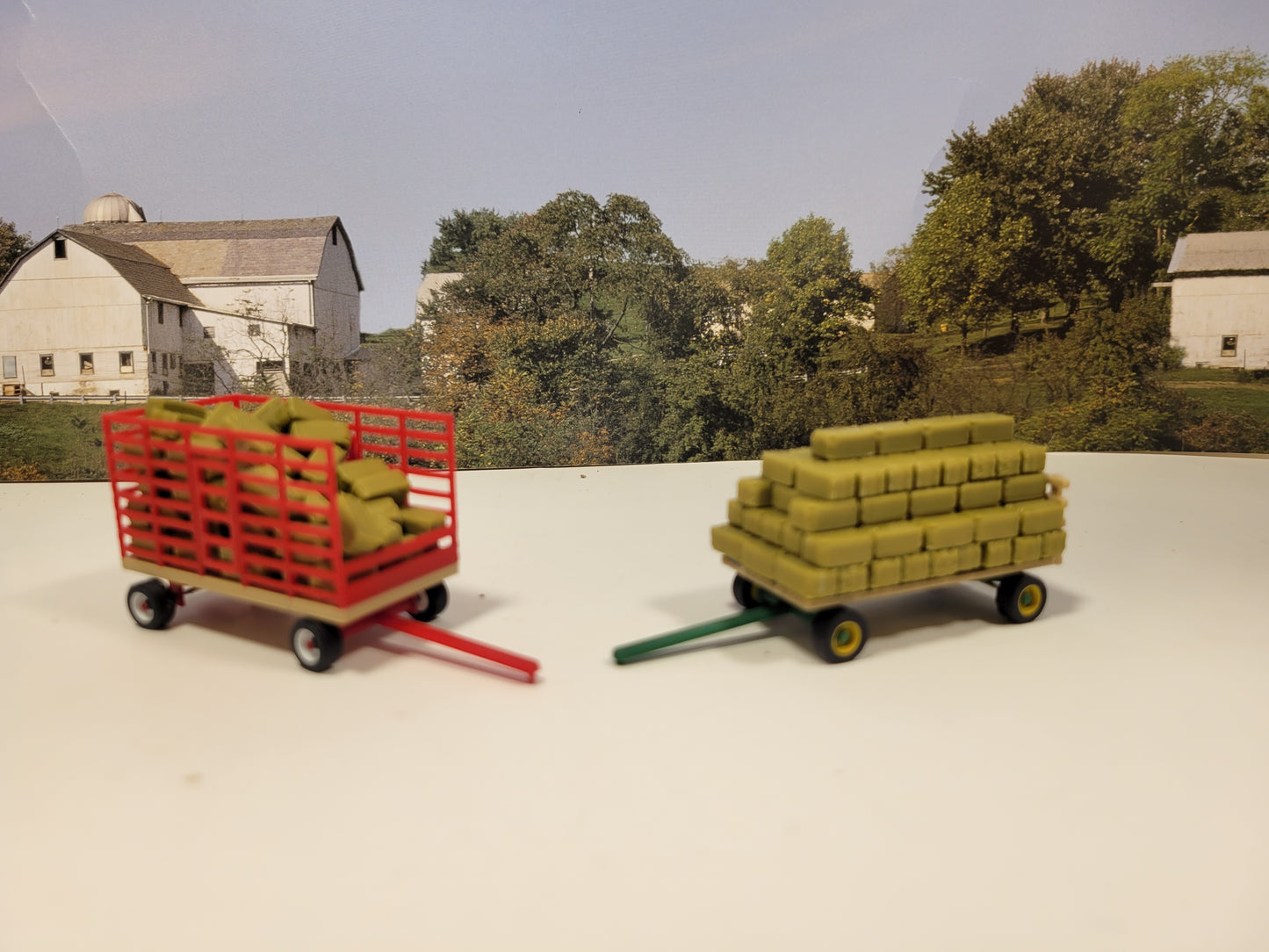 1/87 Hay bales